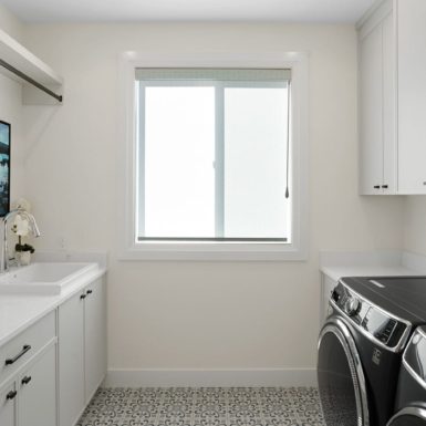 Laundry Room Custom Cabinets And Appliances