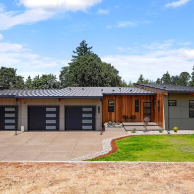 modern home in salem Oregon built for 2023 Tour of Homes by Foksha Homes located on 2 acres with rolling hills and plenty of privacy